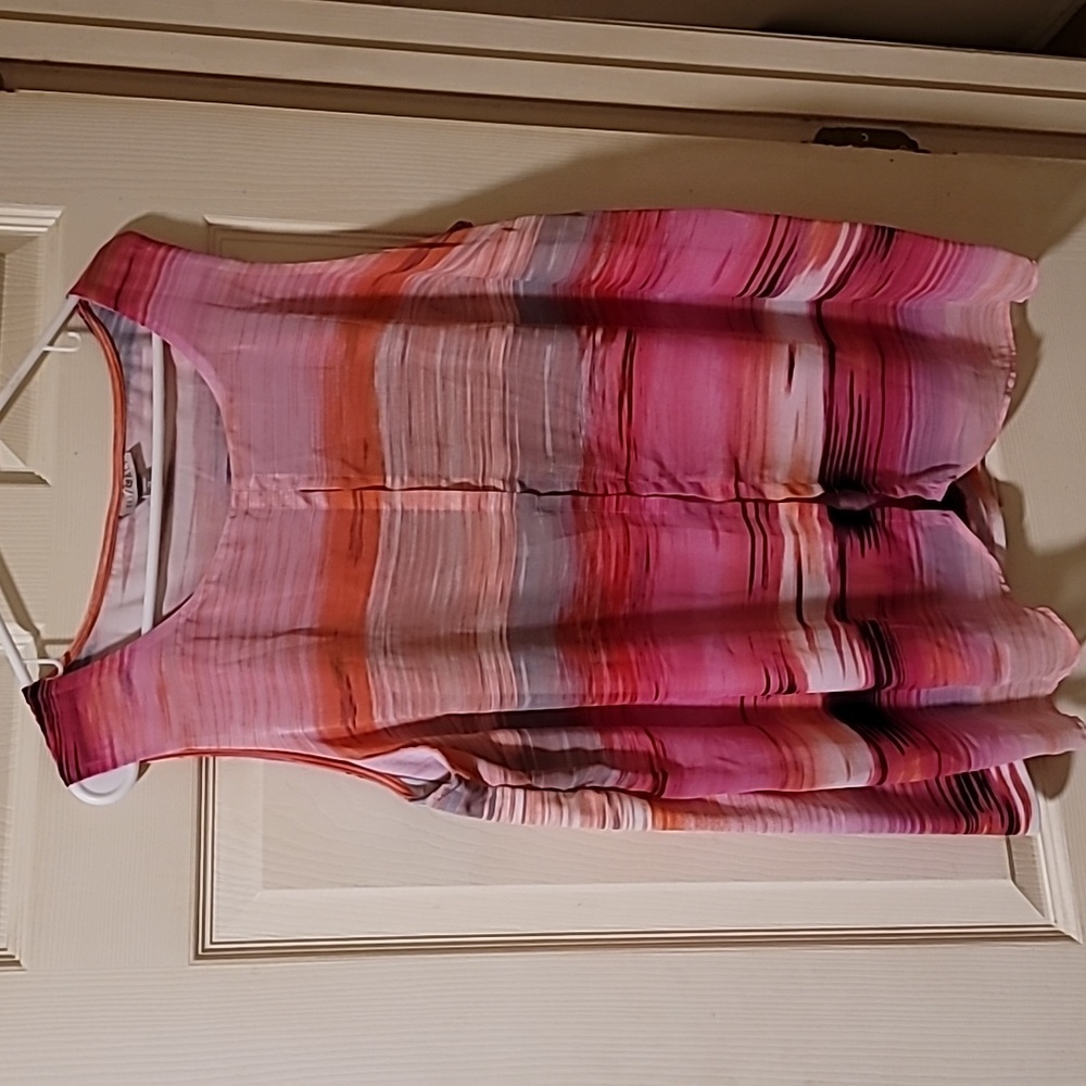 Womens plus size top 2X